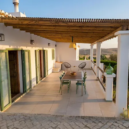 Vakantiehuis Casa En Vila Do Bispo Jardin Naturaleza Y Surf